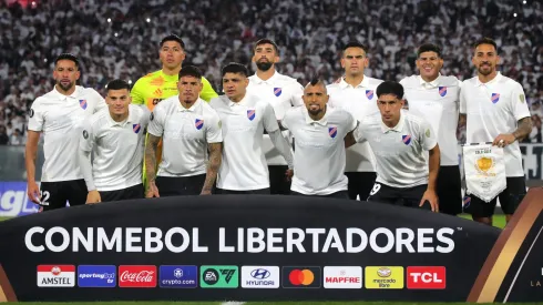 Jorge Almirón confirma la formación estelar de Colo Colo.