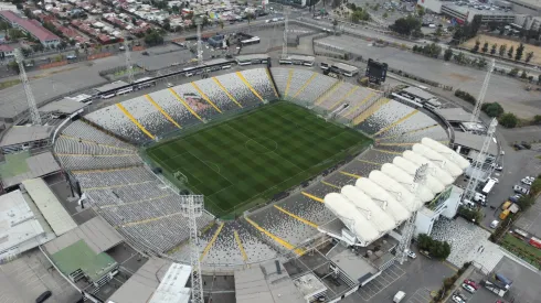 Colo Colo tendría reducción de aforo ante Coquimbo Unido. (Foto: Photosport)
