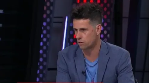 Rivarola le habla al plantel azul.