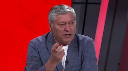 Pato Yáñez se va de tarro en Colo Colo.