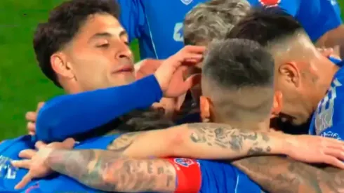 El gesto de Javier Altamirano se robó la atención en redes sociales.