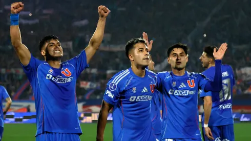 Universidad de Chile se embarcó rumbo a Buenos Aires para visitar a Independiente.