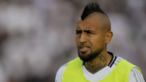 En Colo Colo aclaran la renovación automática de Arturo Vidal.