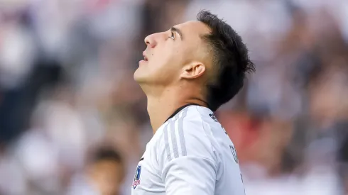 Javier Correa recibe la crítica de un ex Colo Colo. (Foto: Pepe Alvújar/Photosport)