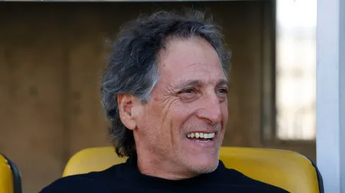 Mario Salas asoma como candidato a la banca de un grande del país luego de dejar la banca de Deportes Temuco. (Foto: Photosport)