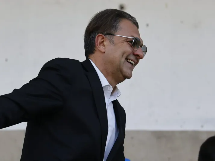 Mosa le pasa la pelota a Ortiz y revela el NOMBRE DEL GOLEADOR que fue ofrecido a Colo Colo