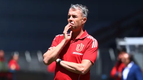 El conflicto que azota a Universidad de Chile y Gustavo Álvarez.