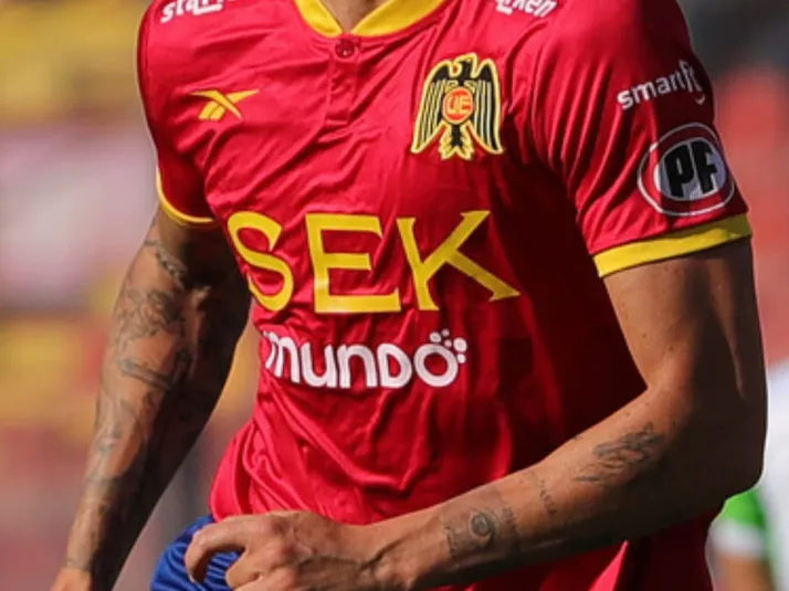 Jugó en Santos y Racing: Unión Española planea refuerzo bombástico