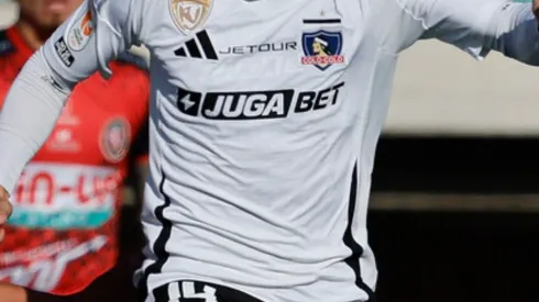 Colo Colo se mueve en el mercado.