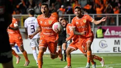 Cobreloa se arma en la B.