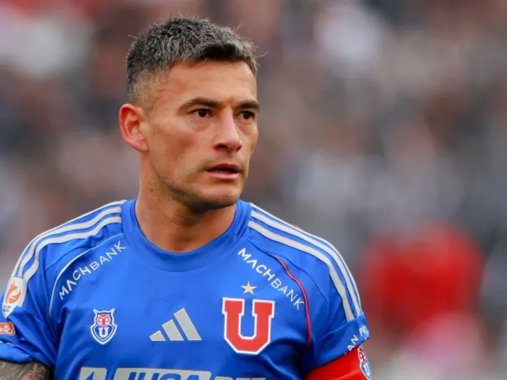 Director de Azul Azul le cierra la boca a Solabarrieta tras ningunear a Aránguiz