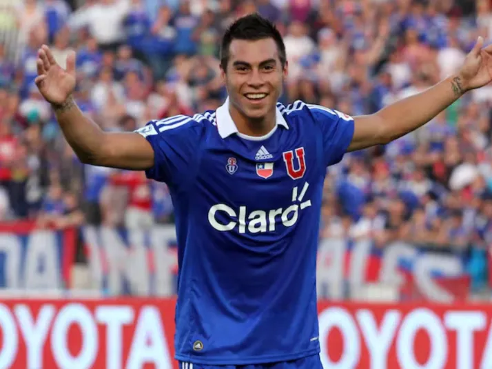 Piden a Edu Vargas y a Gabriel Arias como refuerzos 2026 de la U