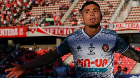 Popín Castro sigue interesando en Colo Colo.