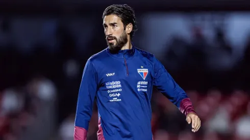 Juan Martín Lucero recibió críticas de un referente de Colo Colo. ¿La razón? Sus negociaciones con Universidad de Chile.