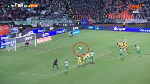 Alfredo Morelos de Atlético Nacional y Aldair Quintana de Bucaramanga.