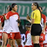 La árbitra del fútbol colombiano que no soportan tras la final de Liga Femenina: “Un desastre”