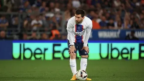 STRASBOURG, FRANCE – MAY 27: Lionel Messi #30 of Paris Saint-Germain sets up a free kick during the Ligue 1 match between RC Strasbourg and Paris Saint-Germain at Stade de la Meinau on May 27, 2023 in Strasbourg, France. (Photo by Xavier Laine/Getty Images)

