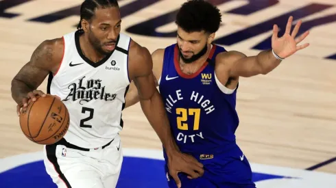 Jamal Murray guarding Kawhi Leonard. (Getty)