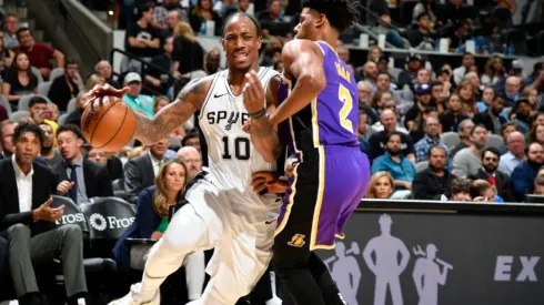 DeRozan dribbling past Lakers' Quinn Cook. (Getty)