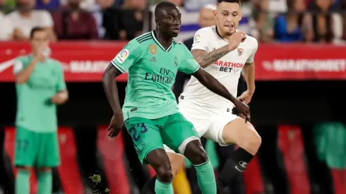 Ferland Mendy of Real Madrid (left) and Lucas Ocampos of Sevilla (right). (Getty)