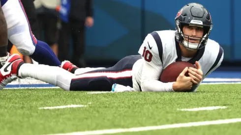 Davis Mills of the Texans, the NGR stadium don't ask for certificates to watch the games.