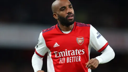 Alexandre Lacazette may not extend his deal with Arsenal, who see a Real Madrid striker as a possible replacement.