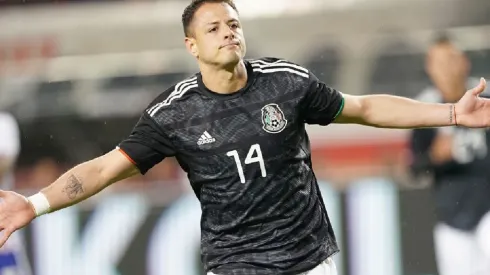 Javier Chicharito Hernandez playing for Mexico in 2019 against Paraguay