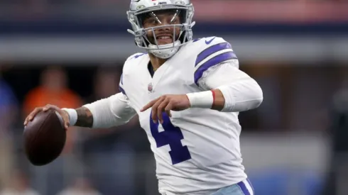 Dak Prescott at the game vs Denver Broncos on November 7
