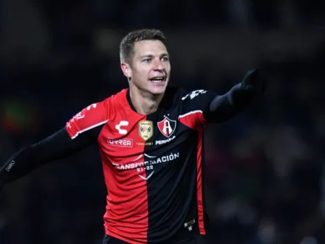 Atlas vs Chivas: Predictions, odds and how to watch the 2022 Liga MX Torneo Clausura in the US today