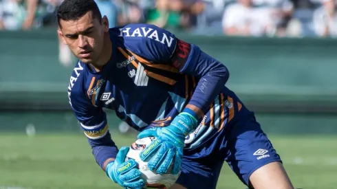 Santos goalkeeper of Paranaense