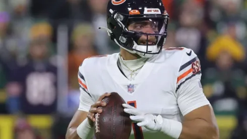 Justin Fields, starting QB