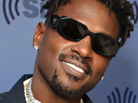 Why won't Antonio Brown play in the 2022 NFL season?