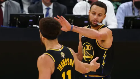 Klay Thompson and Stephen Curry of the Golden State Warriors