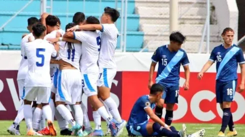 El Salvador U20 celebrate one of the goals against Guatemala