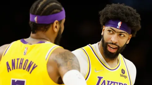 Anthony Davis and Carmelo Anthony of the Los Angeles Lakers