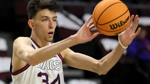 Chet Holmgren during his college years