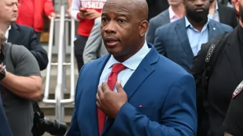 HC Mickey Joseph of Nebraska Cornhuskers (Futbolsites)