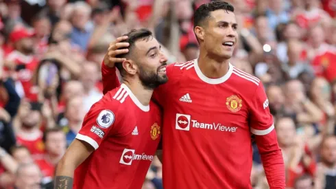 Bruno Fernandes and Cristiano Ronaldo with Manchester United