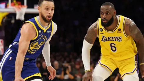 Stephen Curry of the Golden State Warriors and LeBron James of the Los Angeles Lakers