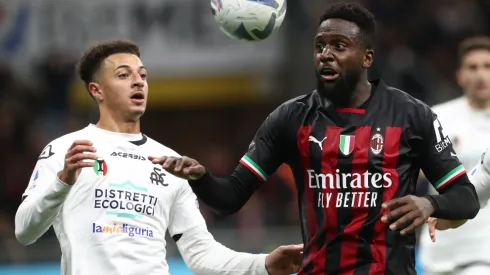 Ethan Ampadu of Spezia and Divock Origi of Milan