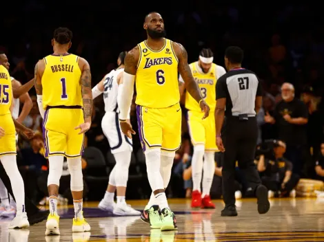 Rockets are ready to steal a Lakers star away from LeBron James