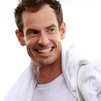 Andy Murray rants against umpire following defeat to Stefanos Tsitsipas at Wimbledon 2023