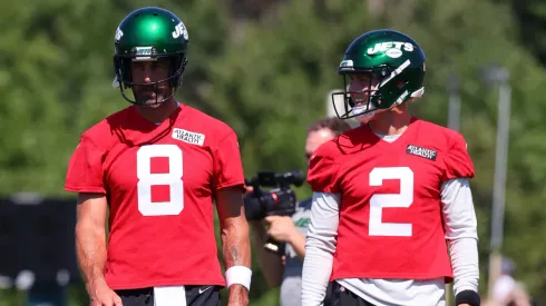 Aaron Rodgers, Zach Wilson - New York Jets - NFL 2023