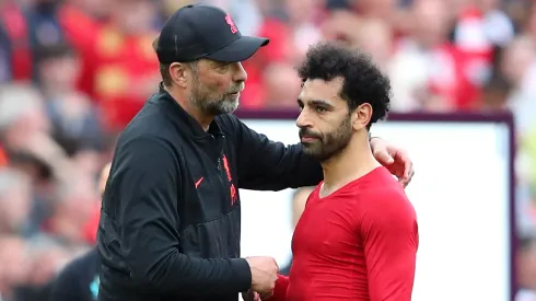 Jurgen Klopp with Mo Salah – Liverpool Premier League (2022)