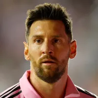LAFC coach surrenders to Lionel Messi before MLS showdown against Inter Miami