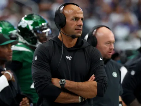 Jets HC Robert Saleh may have made a decision at QB after Aaron Rodgers’ injury