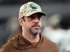 Aaron Rodgers changes his mind and sets a new return date