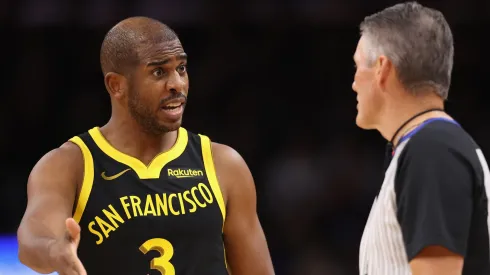 Chris Paul arguing with NBA referee Scott Foster.
