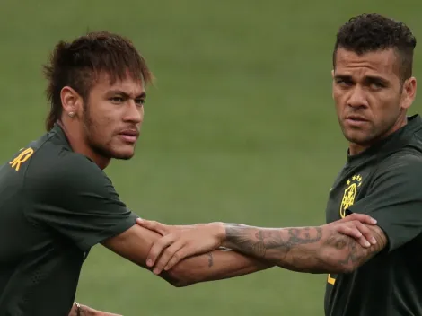 Report: Dani Alves seeks help from Neymar's family to reduce his sentence