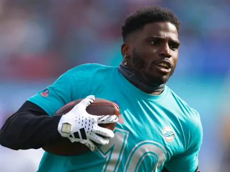 Tyreek Hill sparks controversy with Dolphins' fans on social media